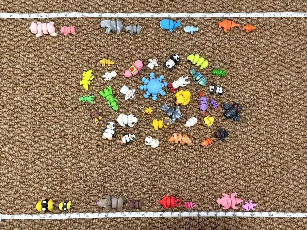102 Pcs 3D Printed Animal Figurines Set, Flexible Articulated Fidget Toys, Cute Desk Decor, Party Favors